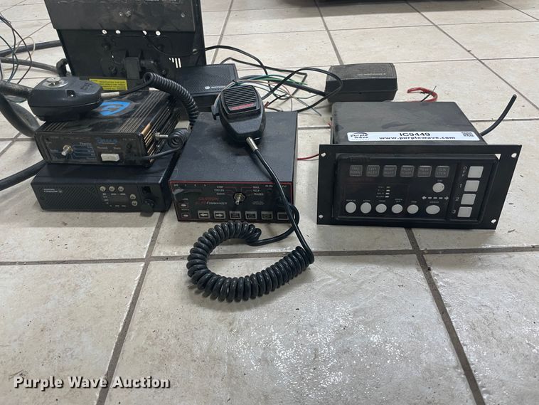 image for item IC9449 Electronics