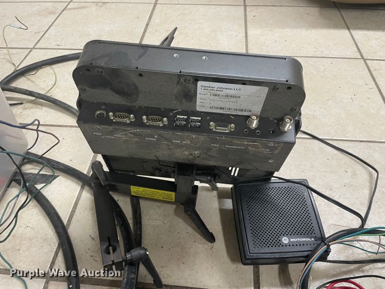 image for item IC9449 Electronics