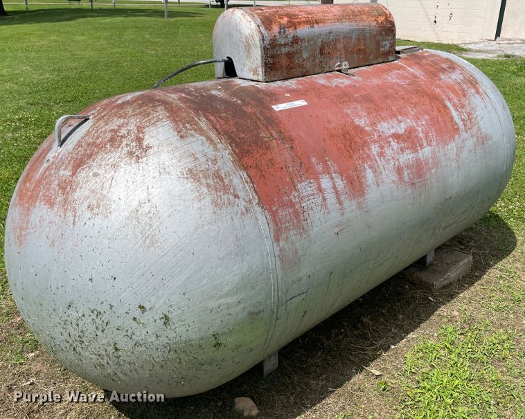image for item IC9452 1959  propane tank