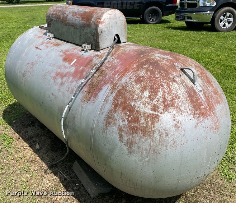 image for item IC9452 1959  propane tank