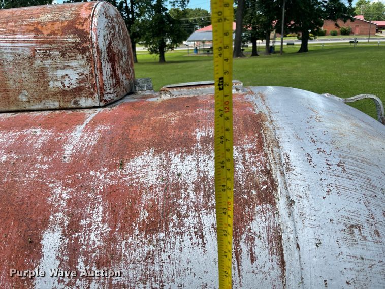 image for item IC9452 1959  propane tank