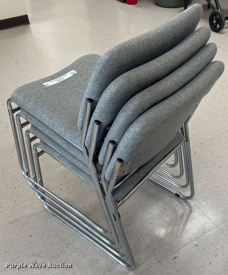 image for item IC9453 (4) chairs