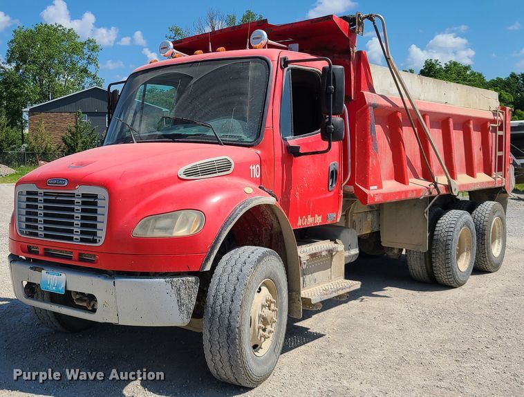 image for item IC9766 2006 Freightliner M2 106  dump truck