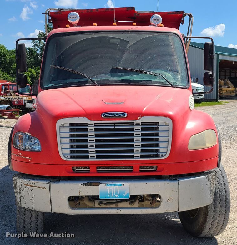 image for item IC9766 2006 Freightliner M2 106  dump truck