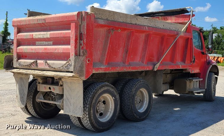 image for item IC9766 2006 Freightliner M2 106  dump truck