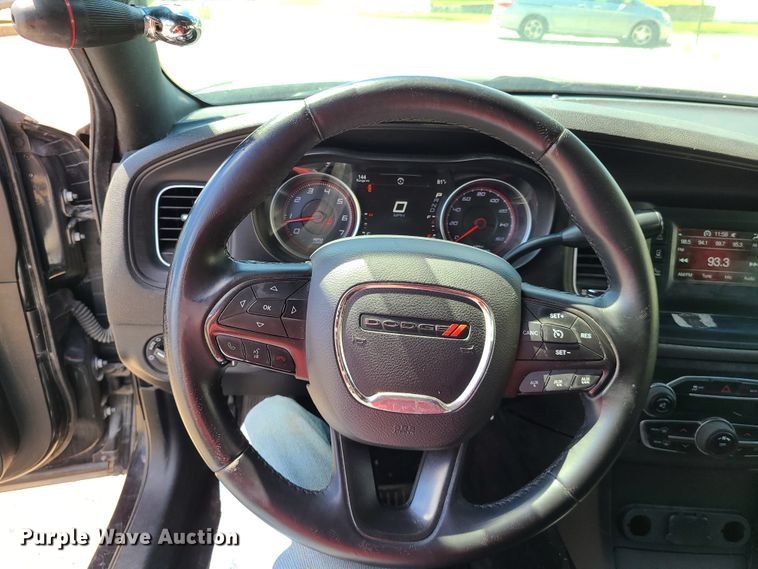 image for item IC9772 2016 Dodge Charger Police