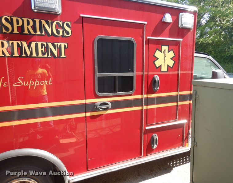 image for item ID9947 2013 Chevrolet Express G4500  ambulance