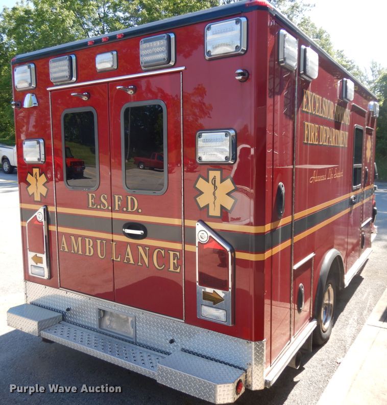 image for item ID9947 2013 Chevrolet Express G4500  ambulance