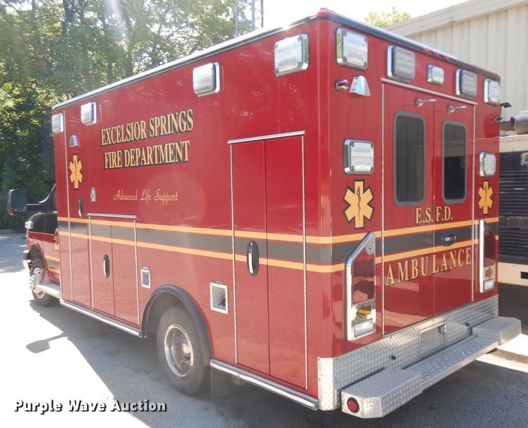 image for item ID9947 2013 Chevrolet Express G4500  ambulance