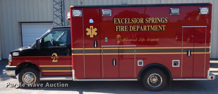 image for item ID9947 2013 Chevrolet Express G4500  ambulance