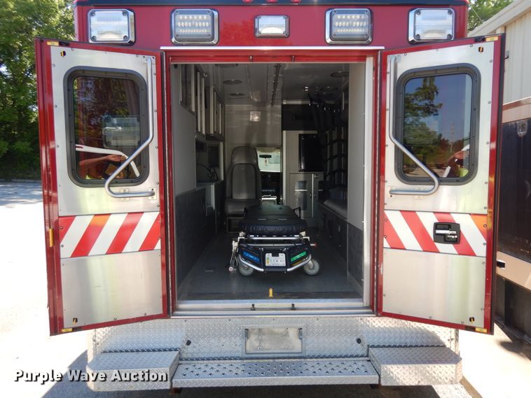 image for item ID9947 2013 Chevrolet Express G4500  ambulance