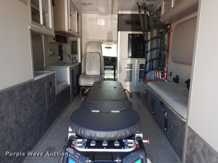 image for item ID9947 2013 Chevrolet Express G4500  ambulance