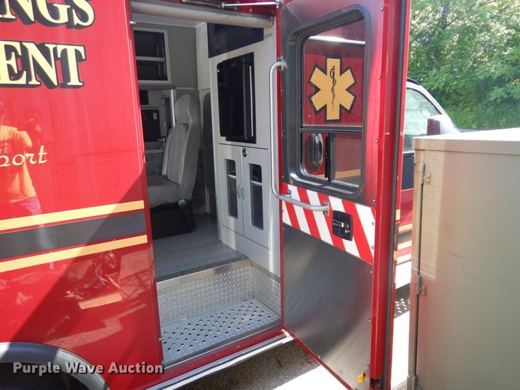 image for item ID9947 2013 Chevrolet Express G4500  ambulance