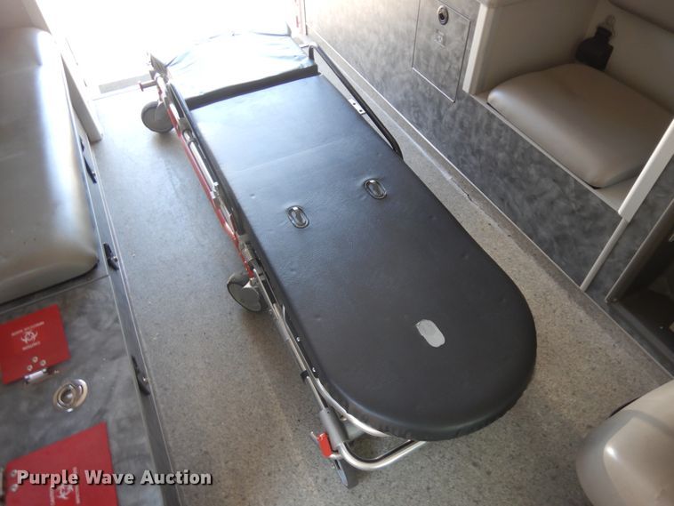 image for item ID9947 2013 Chevrolet Express G4500  ambulance