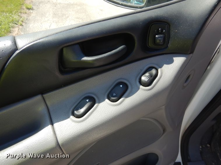 image for item ID9948 1995 Ford Windstar  van