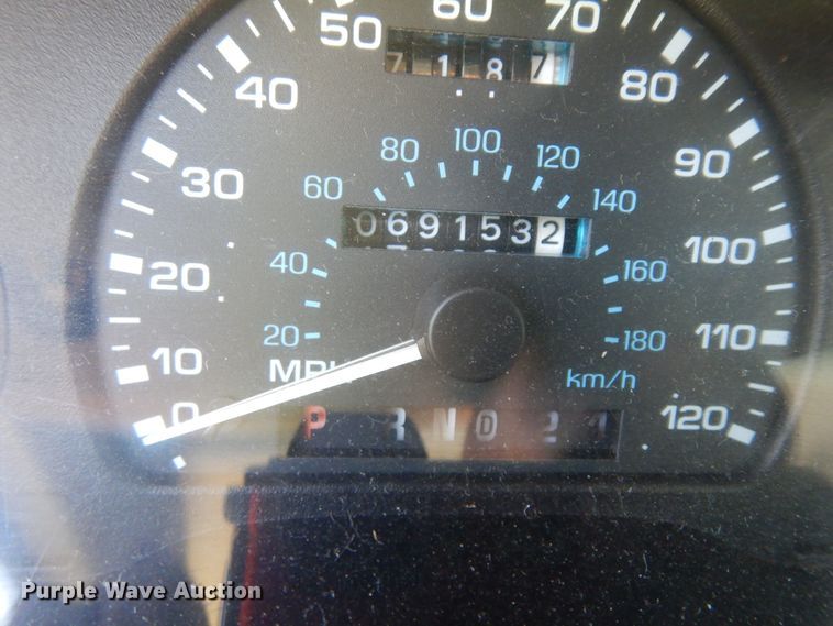 image for item ID9948 1995 Ford Windstar  van