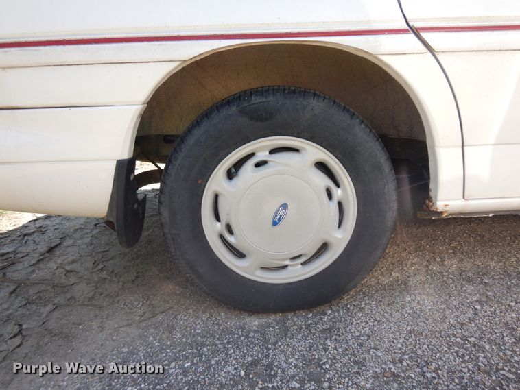 image for item ID9948 1995 Ford Windstar  van