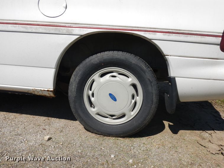 image for item ID9948 1995 Ford Windstar  van