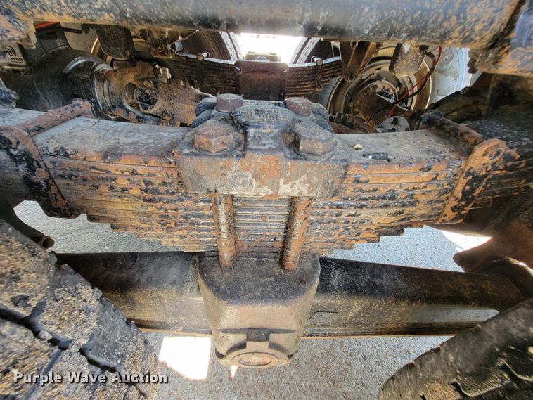 image for item IF9814 2015 Freightliner 108SD  dump truck