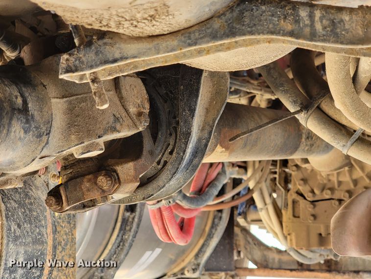 image for item IF9814 2015 Freightliner 108SD  dump truck