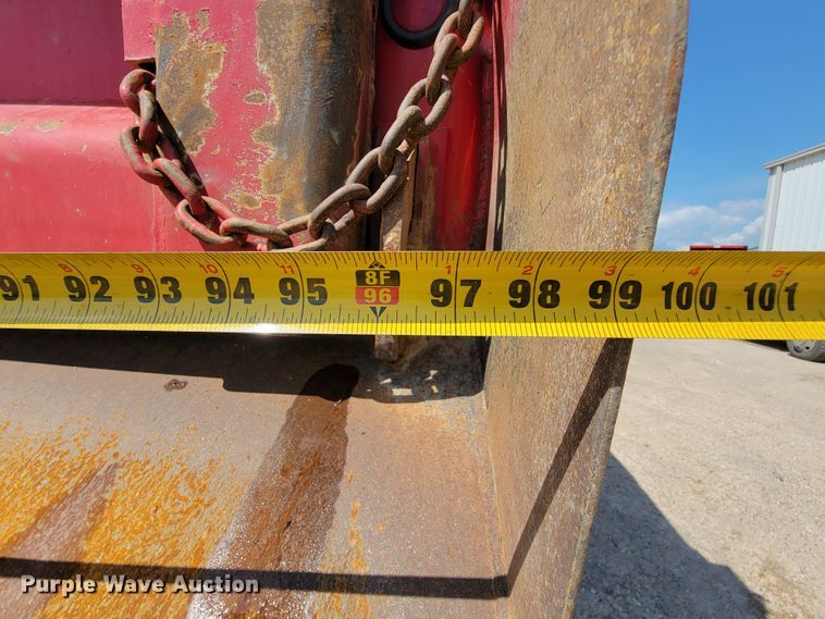 image for item IF9814 2015 Freightliner 108SD  dump truck