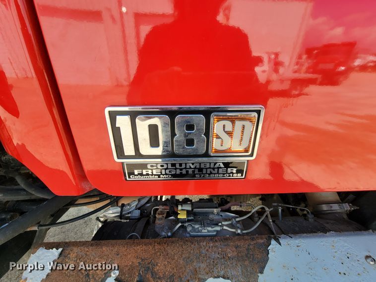 image for item IF9814 2015 Freightliner 108SD  dump truck