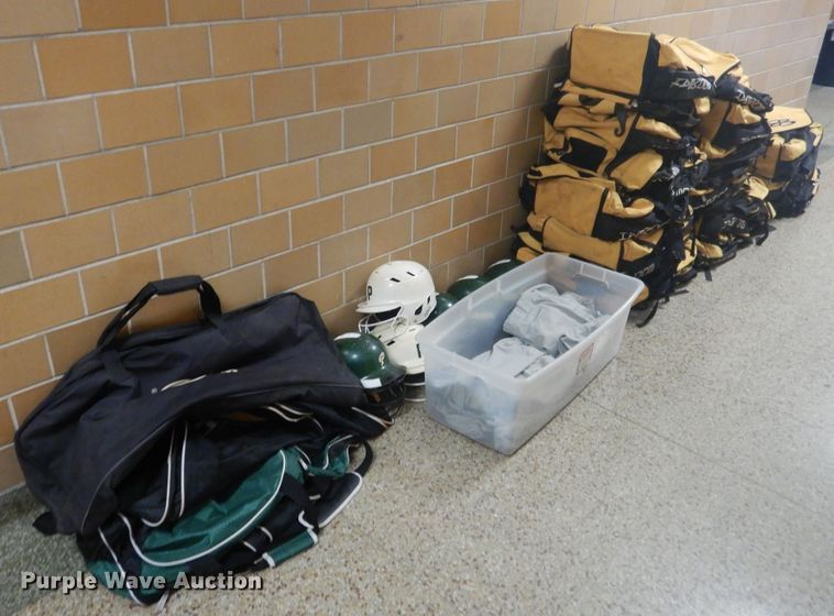 image for item IJ9394 Baseball equipment