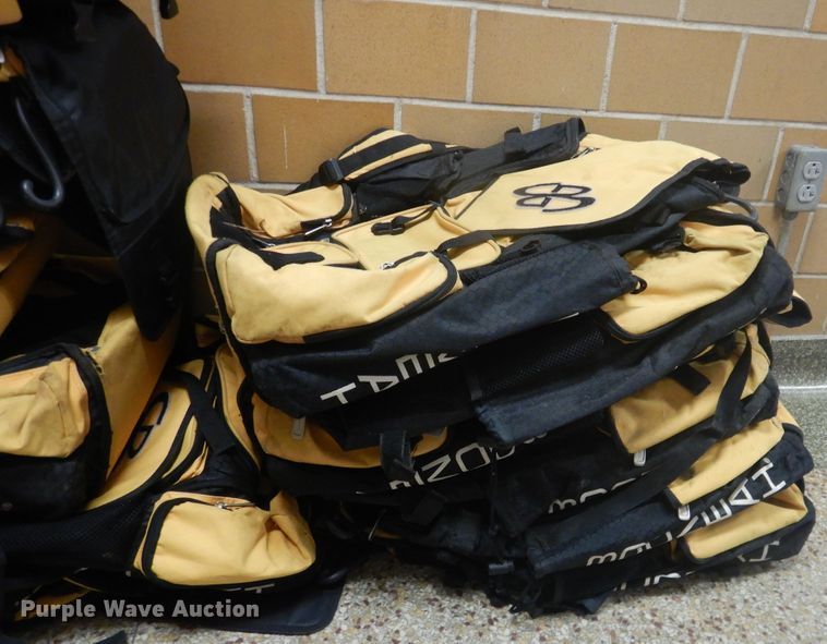 image for item IJ9394 Baseball equipment