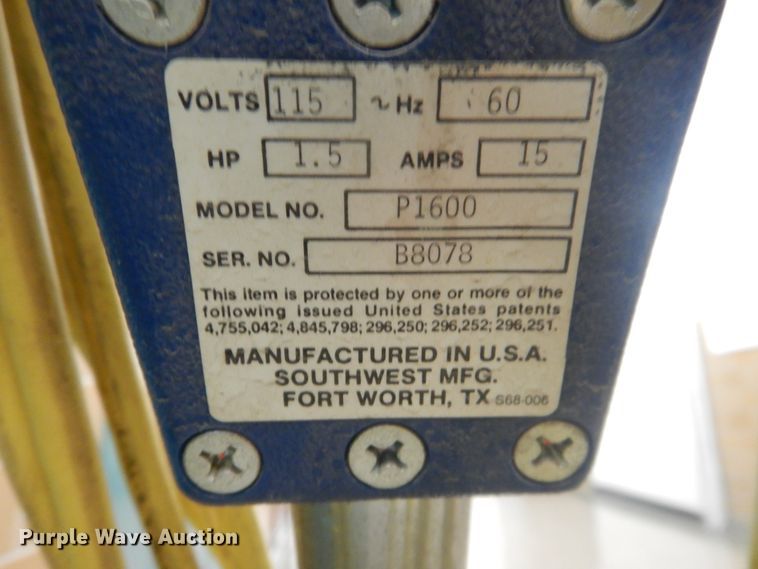 image for item IJ9396 Floor buffers / cleaner