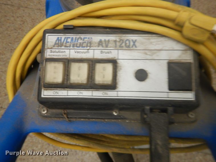 image for item IJ9396 Floor buffers / cleaner