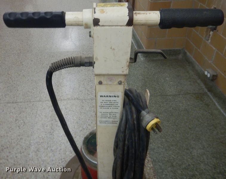 image for item IJ9396 Floor buffers / cleaner