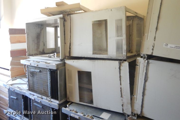 image for item IJ9398 (7) Amana 25M33PB AC units