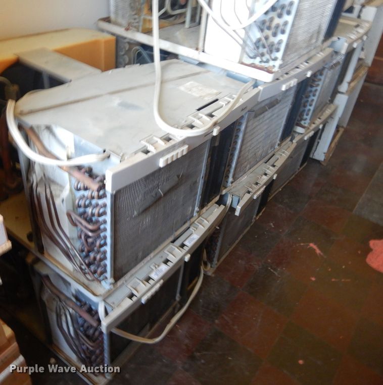 image for item IJ9398 (7) Amana 25M33PB AC units