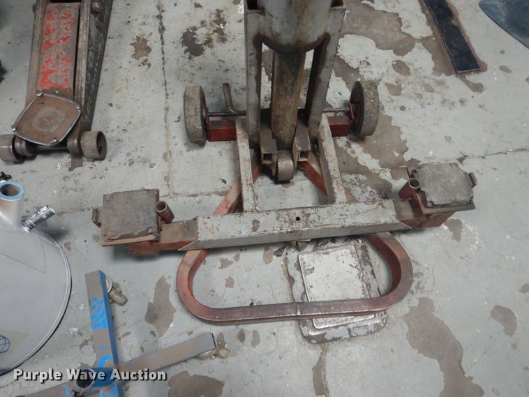 image for item IJ9399 Automotive parts