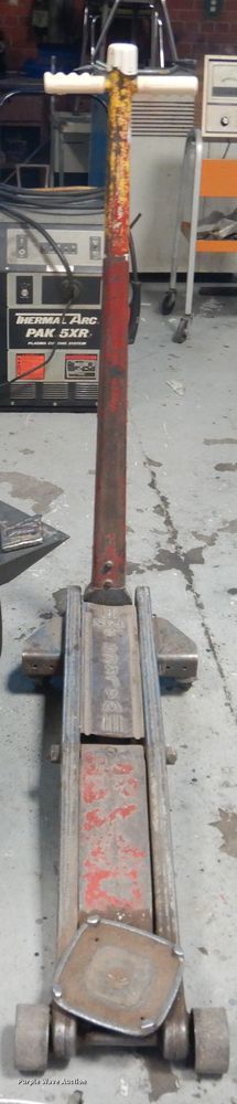 image for item IJ9399 Automotive parts