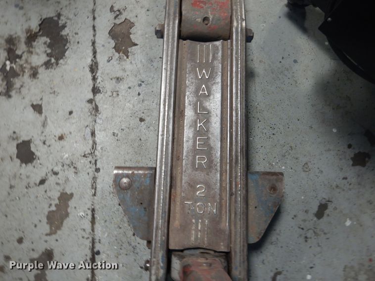 image for item IJ9399 Automotive parts