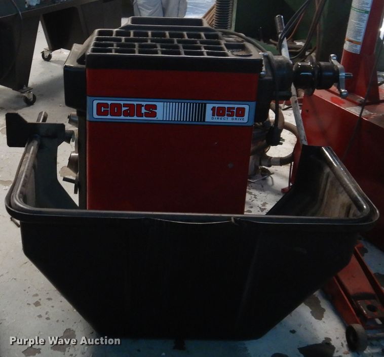 image for item IJ9400 Coats 1050 tire balancer