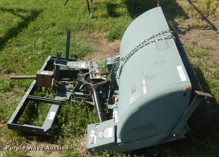 image for item IJ9404 2004 Sweepster 11-17287  broom