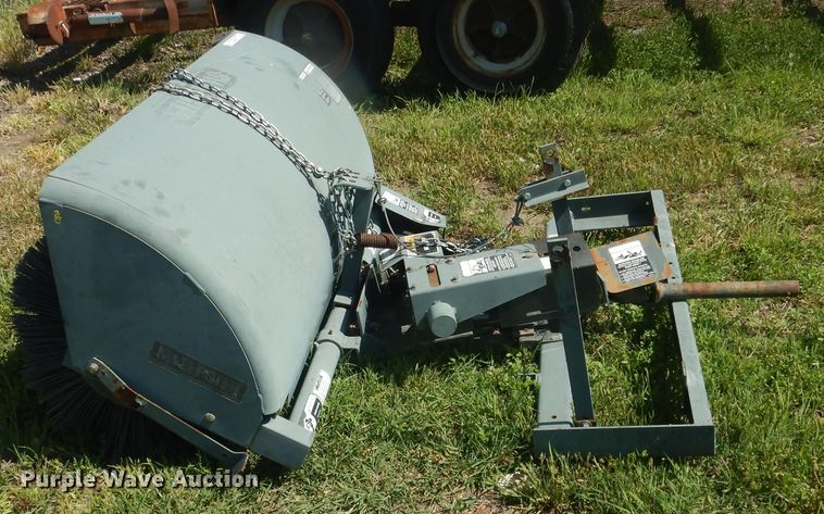 image for item IJ9404 2004 Sweepster 11-17287  broom