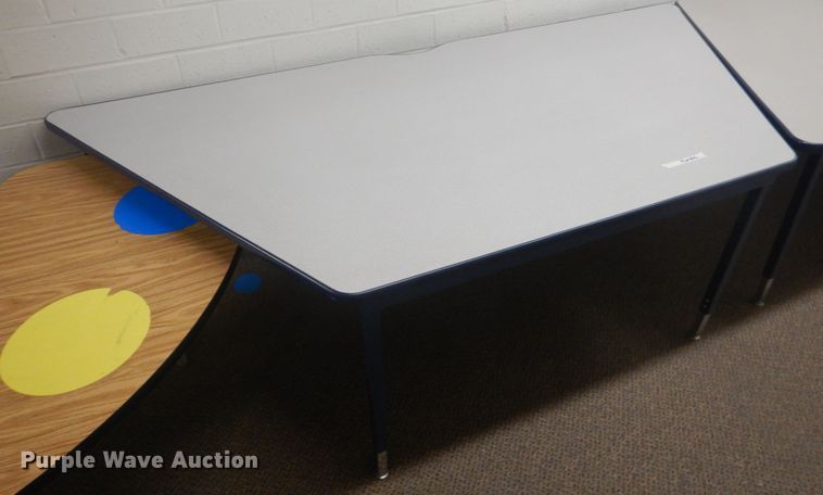 image for item IJ9406 Furniture