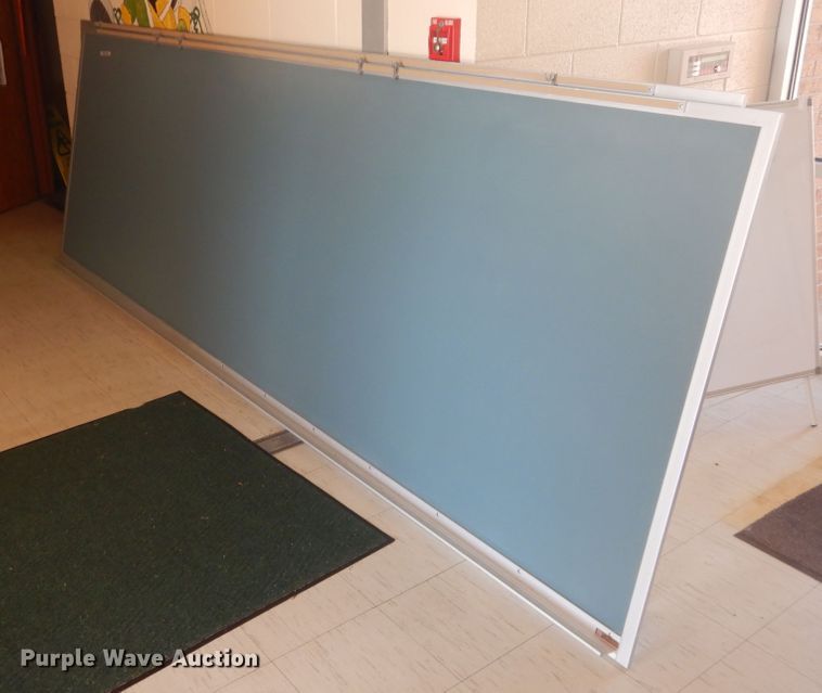 image for item IJ9406 Furniture