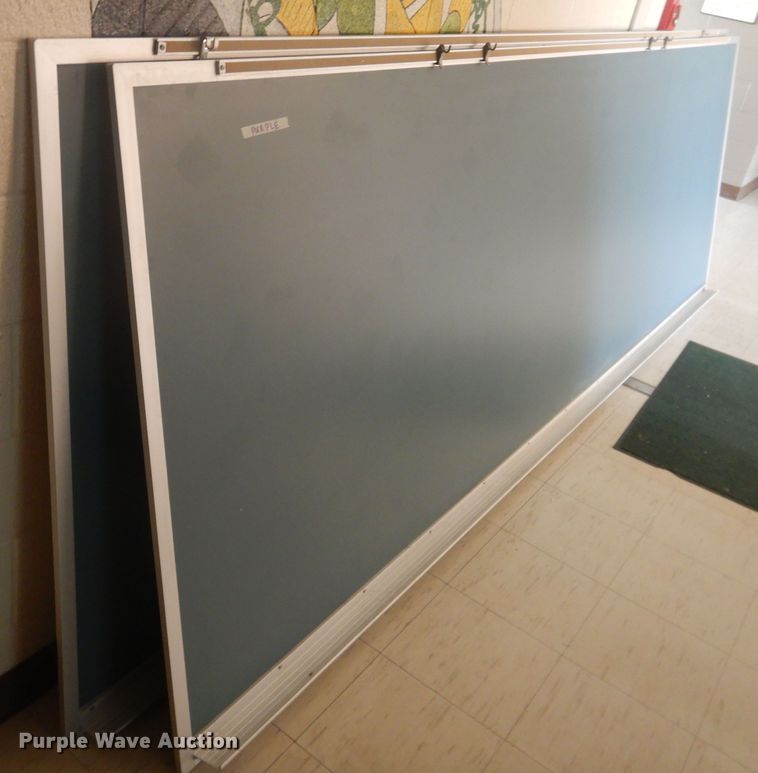 image for item IJ9406 Furniture