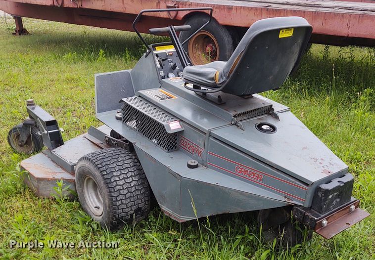 image for item IK9306 Grazer G2297K  ZTR lawn mower