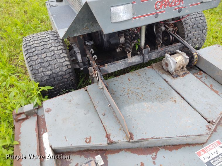 image for item IK9306 Grazer G2297K  ZTR lawn mower