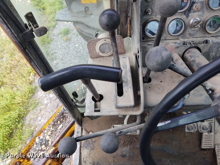 image for item IK9309 1979 John Deere 670A  motor grader