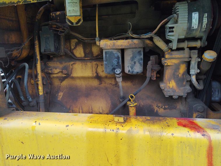 image for item IK9309 1979 John Deere 670A  motor grader