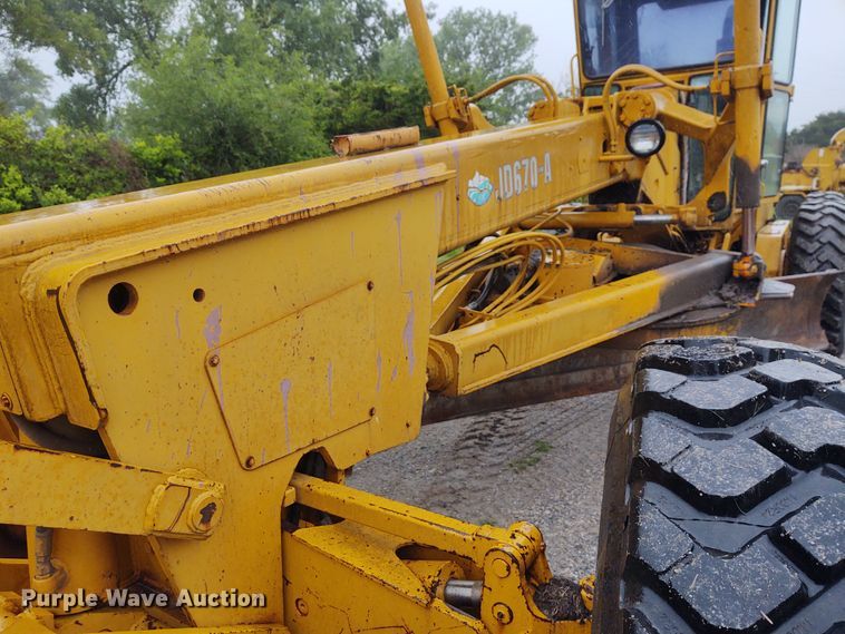 image for item IK9309 1979 John Deere 670A  motor grader