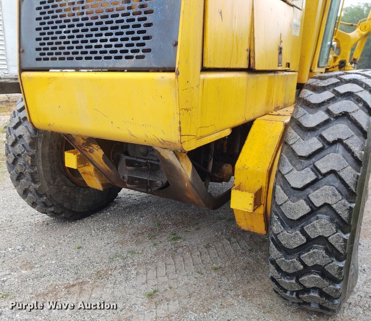 image for item IK9309 1979 John Deere 670A  motor grader