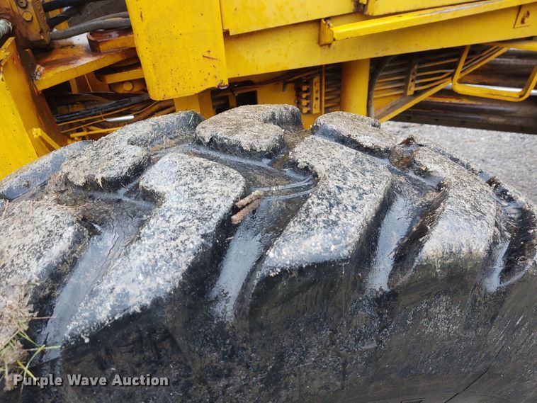 image for item IK9309 1979 John Deere 670A  motor grader