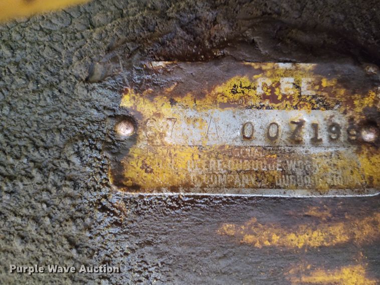 image for item IK9309 1979 John Deere 670A  motor grader